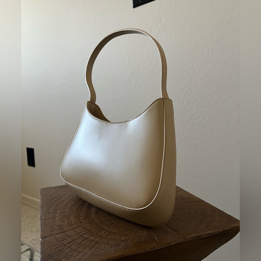 Oak and Fort Beige shoulder bag